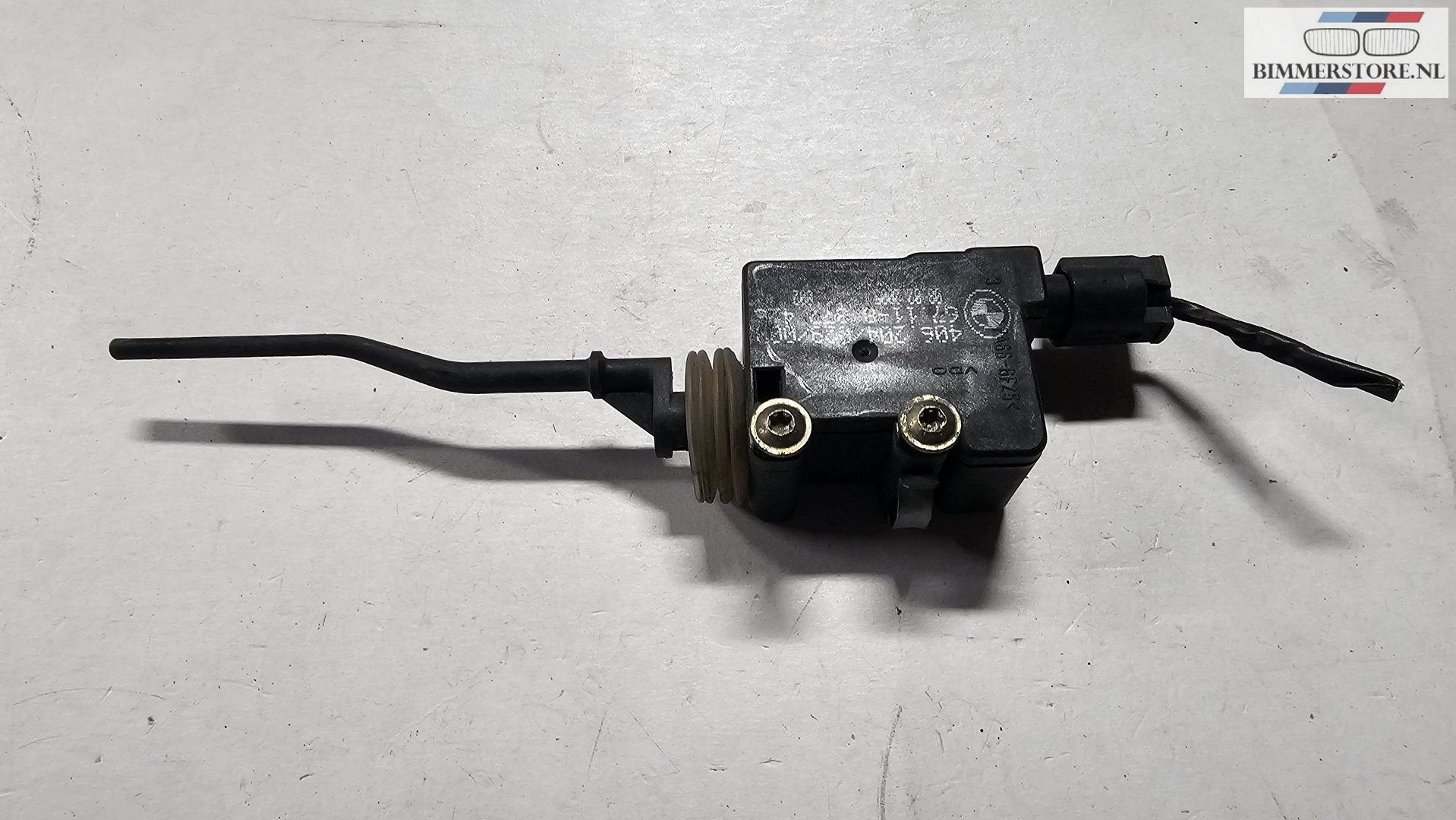 Centrale vergrendeling actuator benzineklep Z4 serie E85 E86