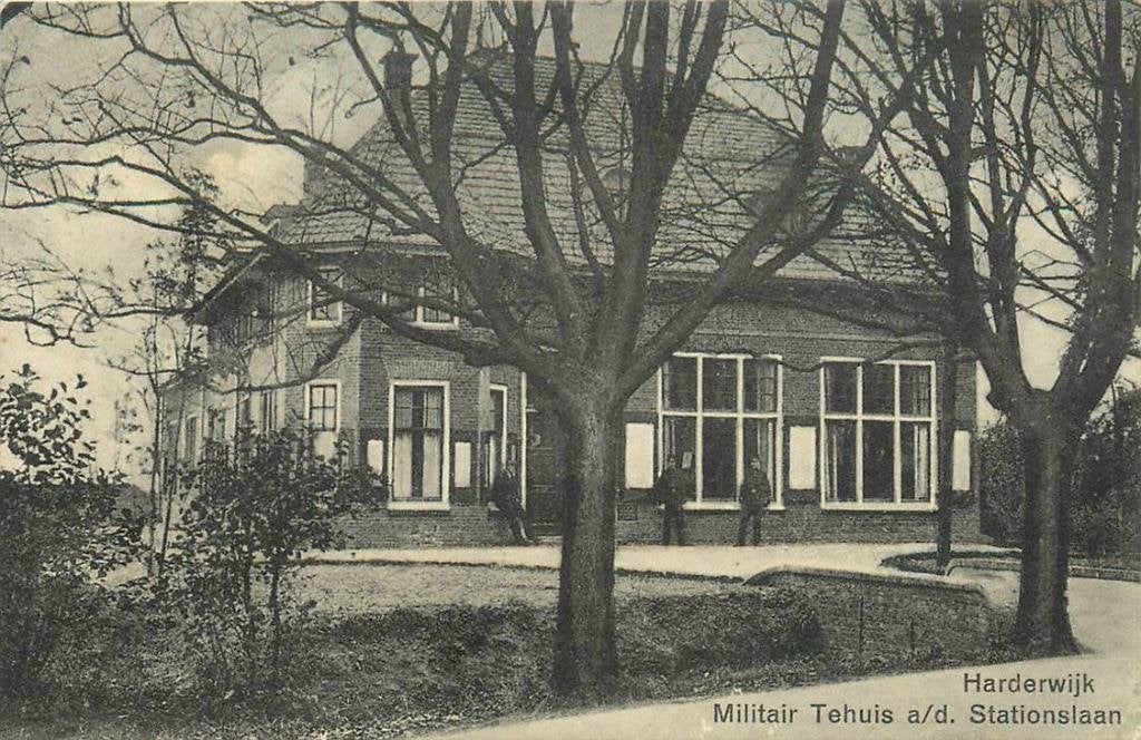 388-292-011 Harderwijk Militair Tehuis, Verzamelen, Verzenden, Voor 1920, Gelderland