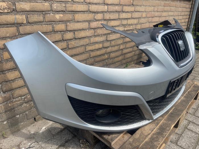 Voorbumper van een Seat Altea, Gebruikt, -, Verzenden, -