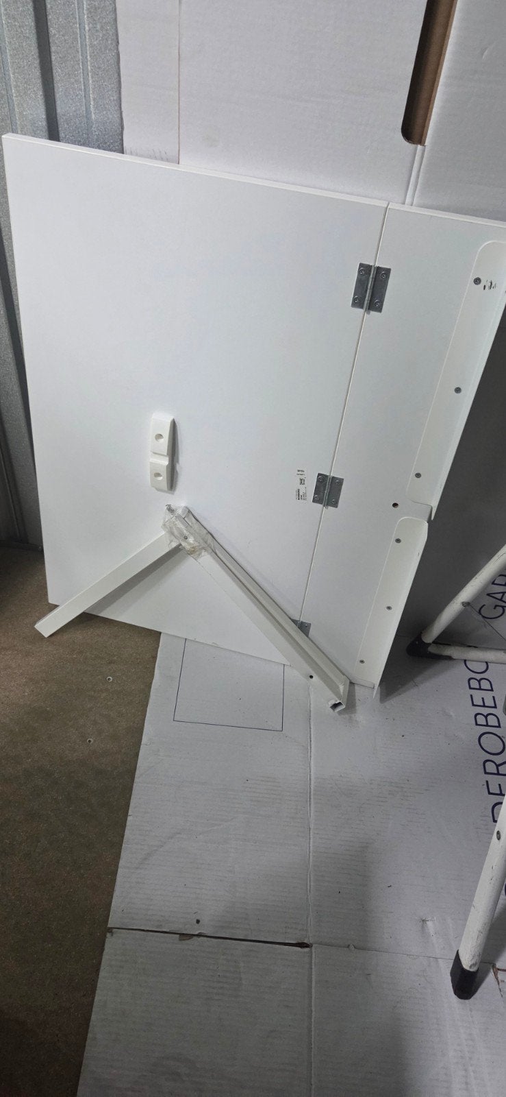 IKEA Inklapbaar Wandbureau - Ideaal voor Kleine Kamers, Huis en Inrichting, Bureaus, Ophalen, Gebruikt, Spaanplaat of MDF, IKEA