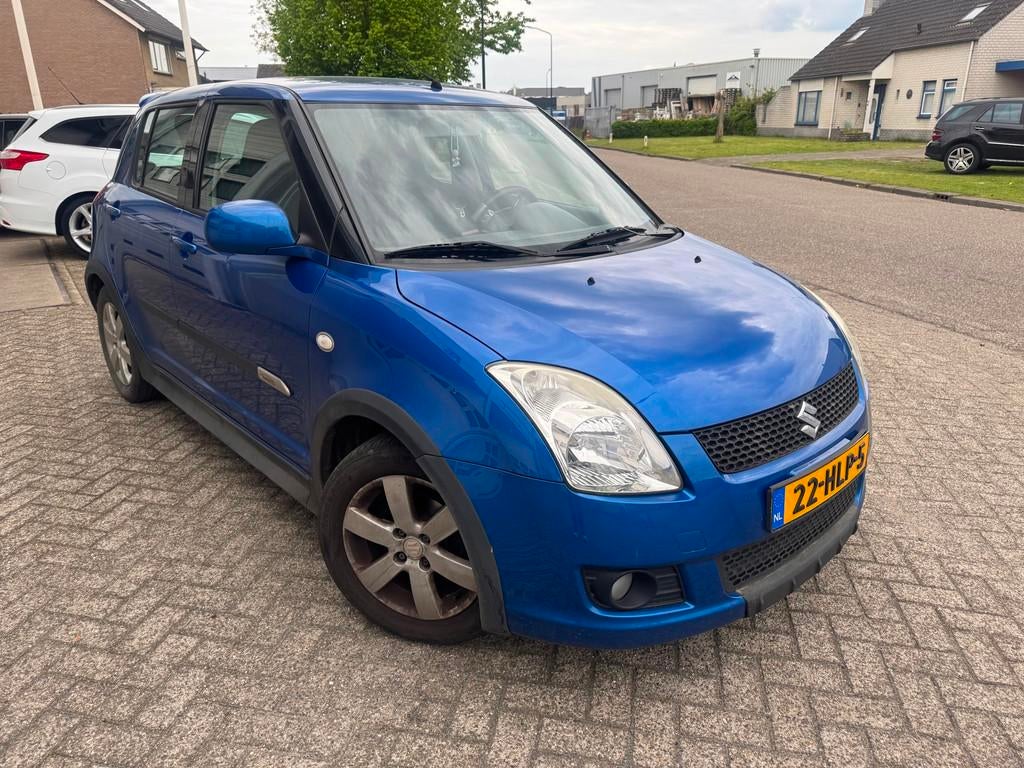 Suzuki Swift 1.3 Bandit Airco, 2e eigenaar, Auto's, Suzuki, Voorwielaandrijving, Swift, Bedrijf, Handgeschakeld