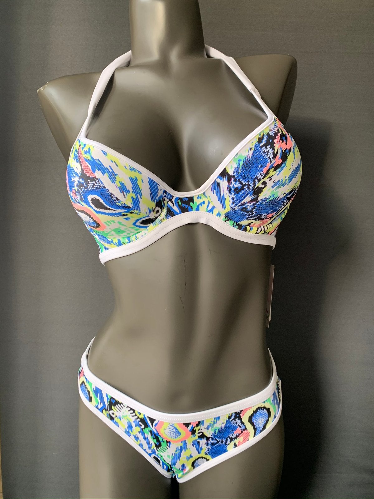 Freya halter bikini 70c / s en 65d /xs model evolve, Kleding | Dames, Verzenden, Nieuw, Meerkleurig, Bikini