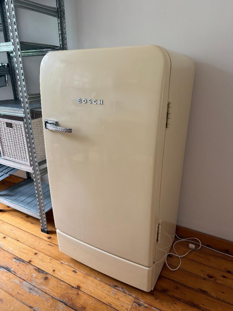 Bosch Classic Edition retro koelkast – crème, Witgoed en Apparatuur, Ophalen, Gebruikt, 200 liter of meer, 60 cm of meer