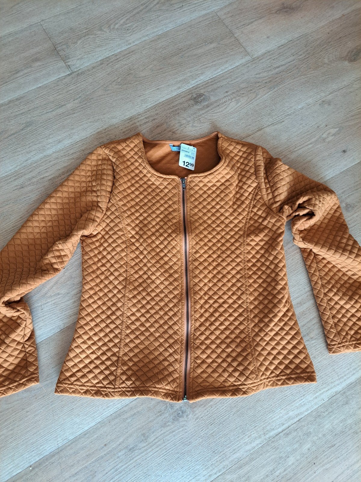 Nieuw gewatteerd jasje in mosterdgeel, Maat 38/40 (M), Geel, Nieuw, Ophalen of Verzenden