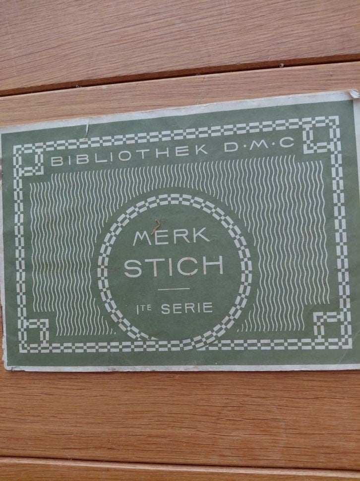 Oud borduurpatroonboekje DMC - Merk Stich 1e Serie, Patroon, Gebruikt, Onbekend, Ophalen of Verzenden