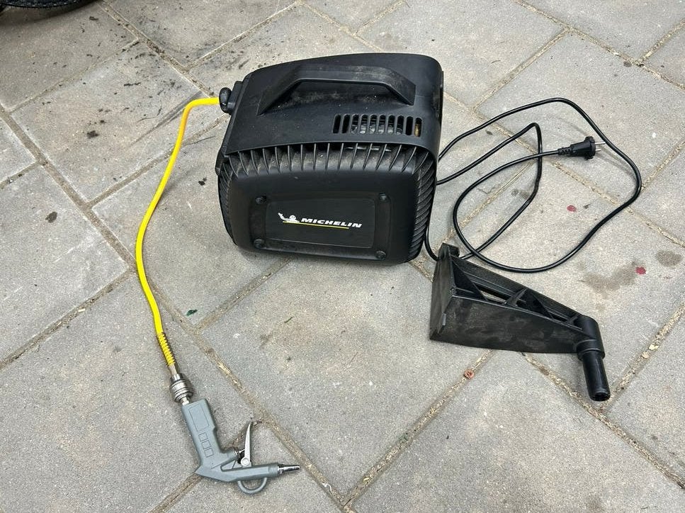 Michelin Compact Slanghaspel Compressor 8 bar, 160 l/min, Gebruikt, 6 tot 10 bar, Ophalen of Verzenden, Minder dan 200 liter/min