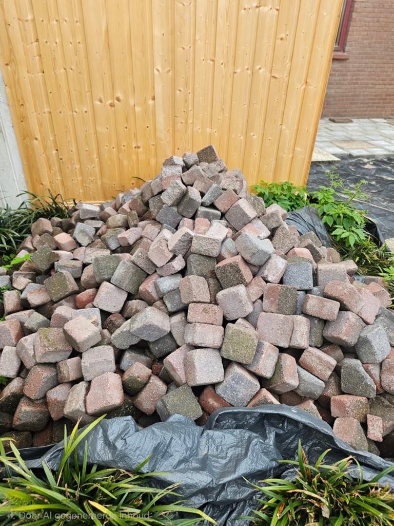 Stenen Almere stad, Ophalen, Gebruikt