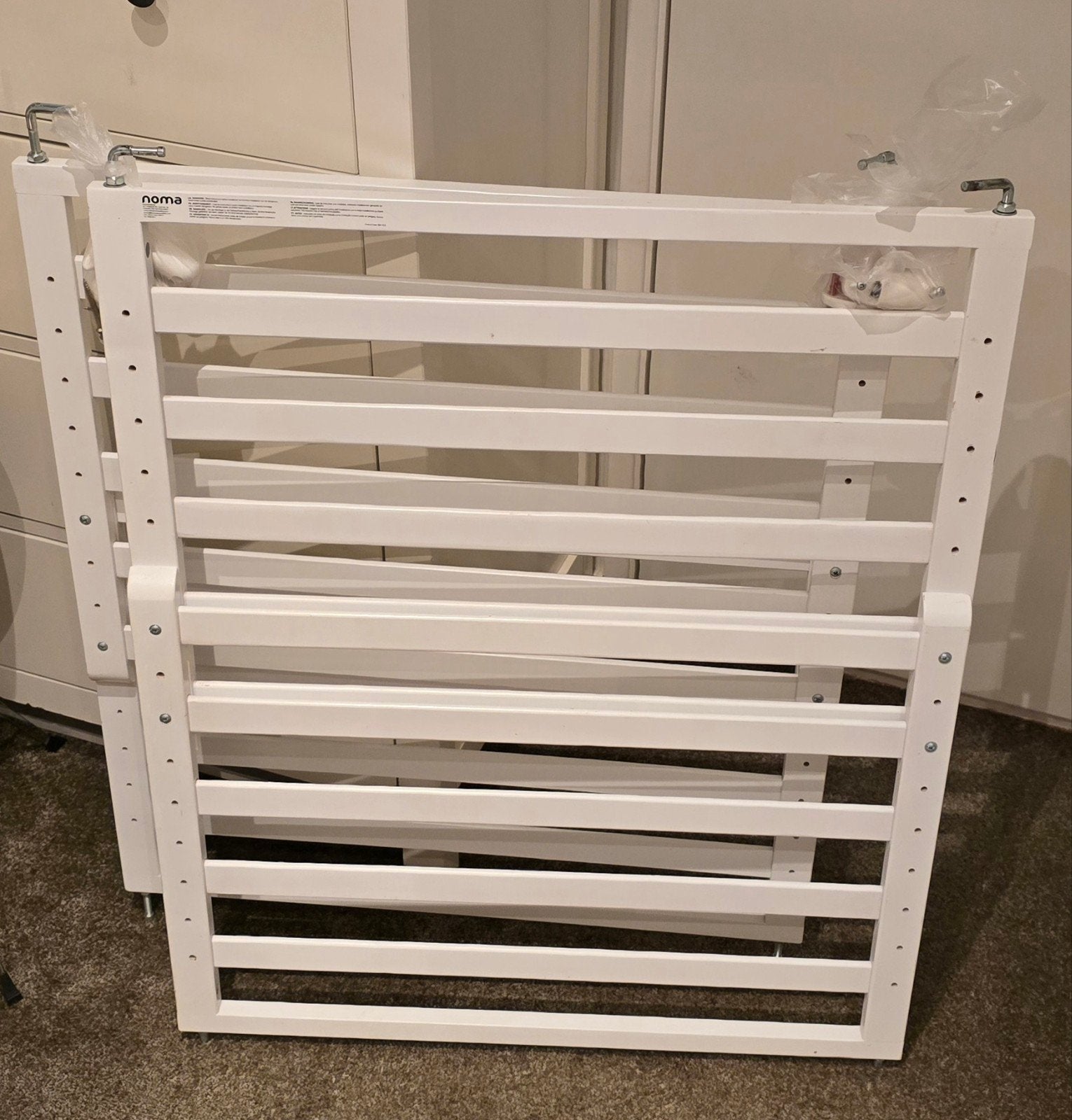 2 x Noma Uitschuifbaar Traphekje 63,5 - 100 cm, Kinderen en Baby's, 100 tot 115 cm, Ophalen of Verzenden, Zo goed als nieuw, Schroefhekje