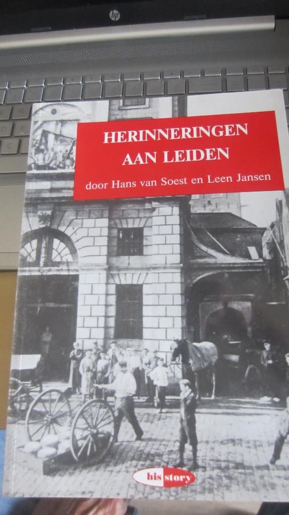 Herrinneringen aan Leiden, 20e eeuw of later, Ophalen of Verzenden, Zo goed als nieuw, Hans v.Soest/Leen Jansen.