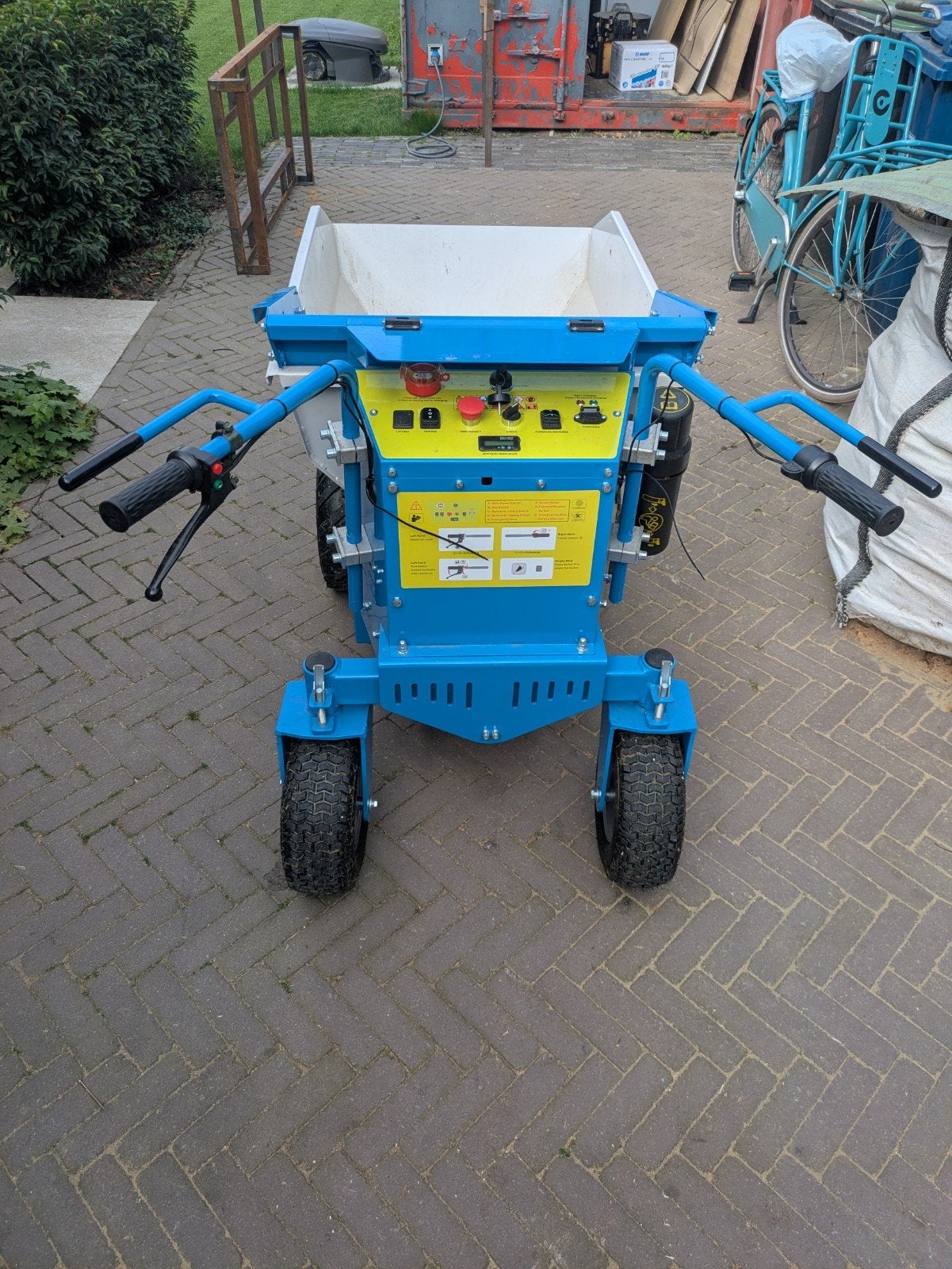 TE HUUR Elektrische Mini Dumper Hydraulische kiepbak 8 werku, Ophalen of Verzenden, Zo goed als nieuw, Elektrisch, Delmer
