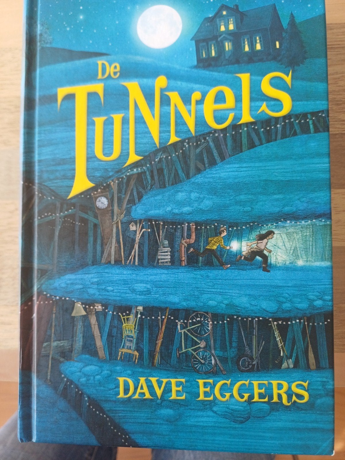 Dave Eggers - De tunnels, Ophalen of Verzenden, Zo goed als nieuw, Dave Eggers