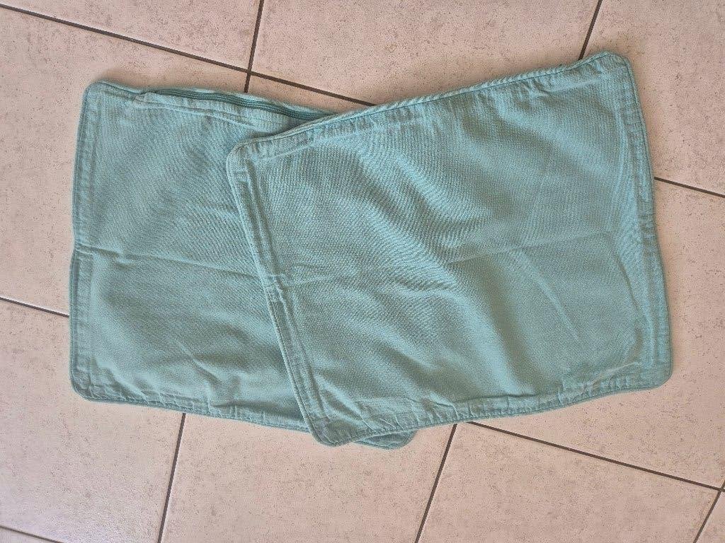 2 mintgroene kussenhoezen voor 40 x 40 kussen, Vierkant, Zo goed als nieuw, Sierkussen, Met ritssluiting