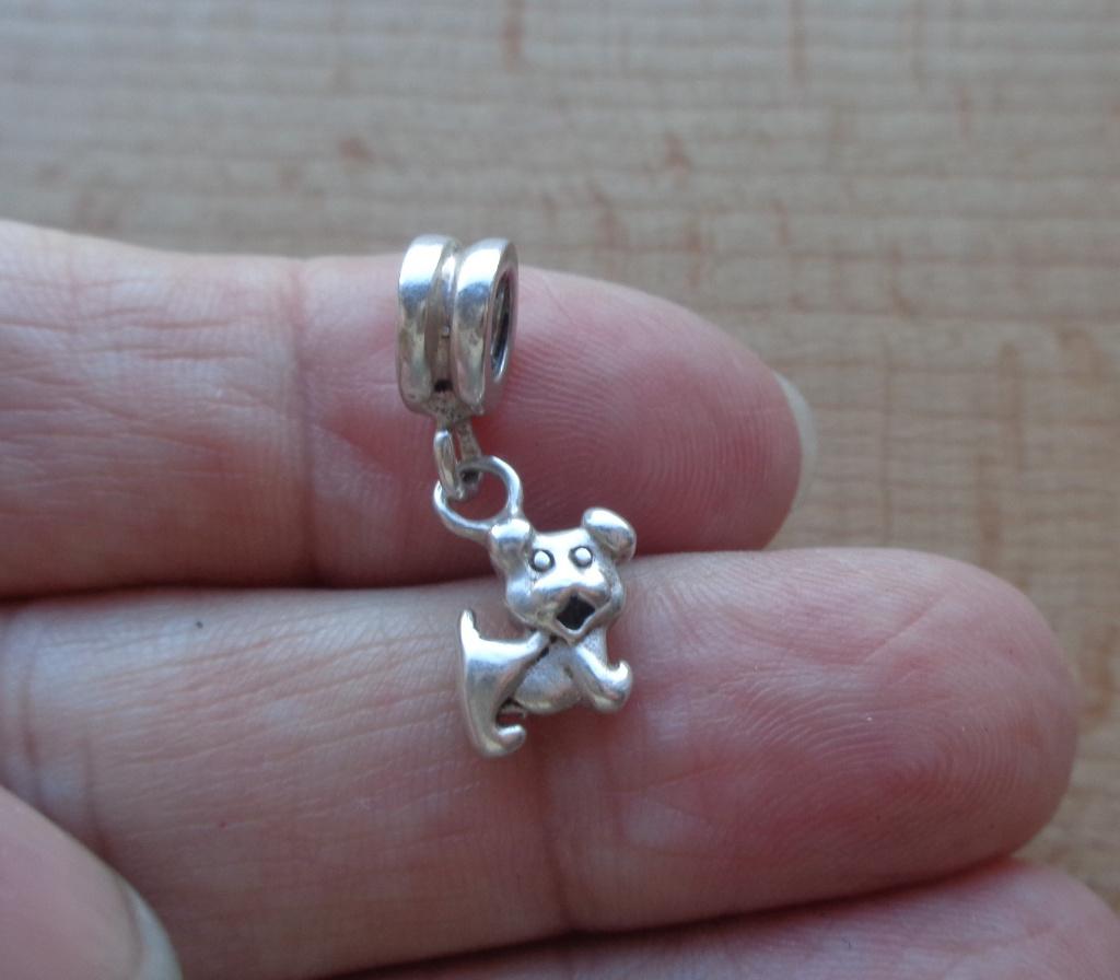 zilveren bedel hondje [217], Sieraden, Tassen en Uiterlijk, Bedels, Overige merken, Verzenden, Zo goed als nieuw, 1 bedel