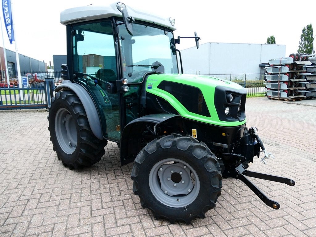 Deutz 3050 4wd / 00571 Draaiuren / Full Options, Zakelijke goederen, Overige merken, Tot 2500, Infonl@deutz.com, Malachiet 300
3316 LD  Dordrecht