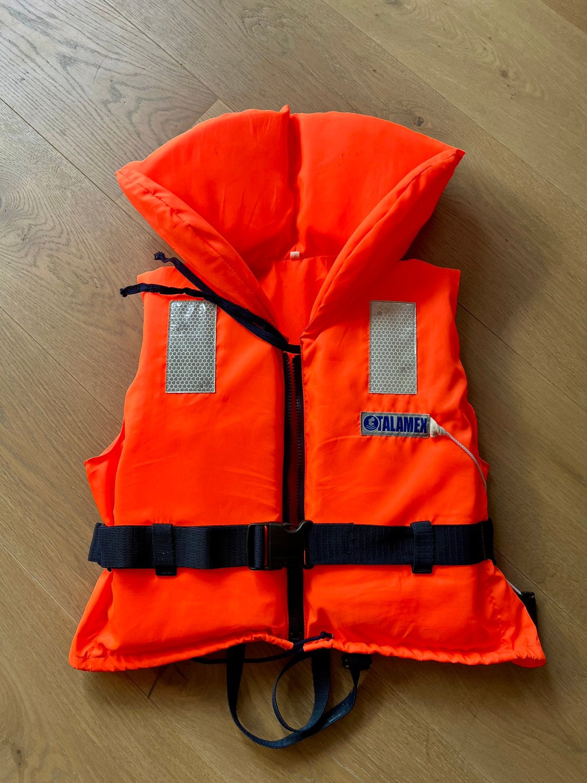 Zwemvest / reddingsvest 30-40 kilo, Watersport en Boten, Watersportkleding, Ophalen of Verzenden, Zo goed als nieuw, Kind, Reddingsvest of Zwemvest