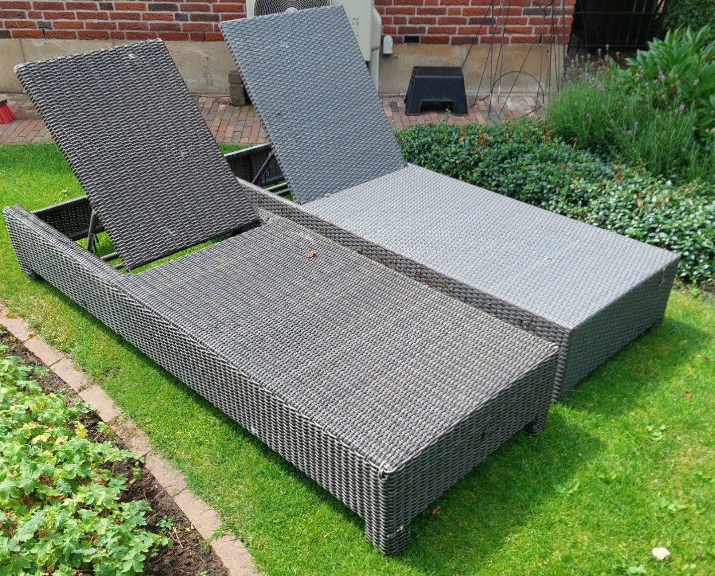 2x Forza Wicker Ligbedden - Verstelbaar en Verrijdbaar, Tuin en Terras, Ophalen, Gebruikt, Wicker, Verstelbaar