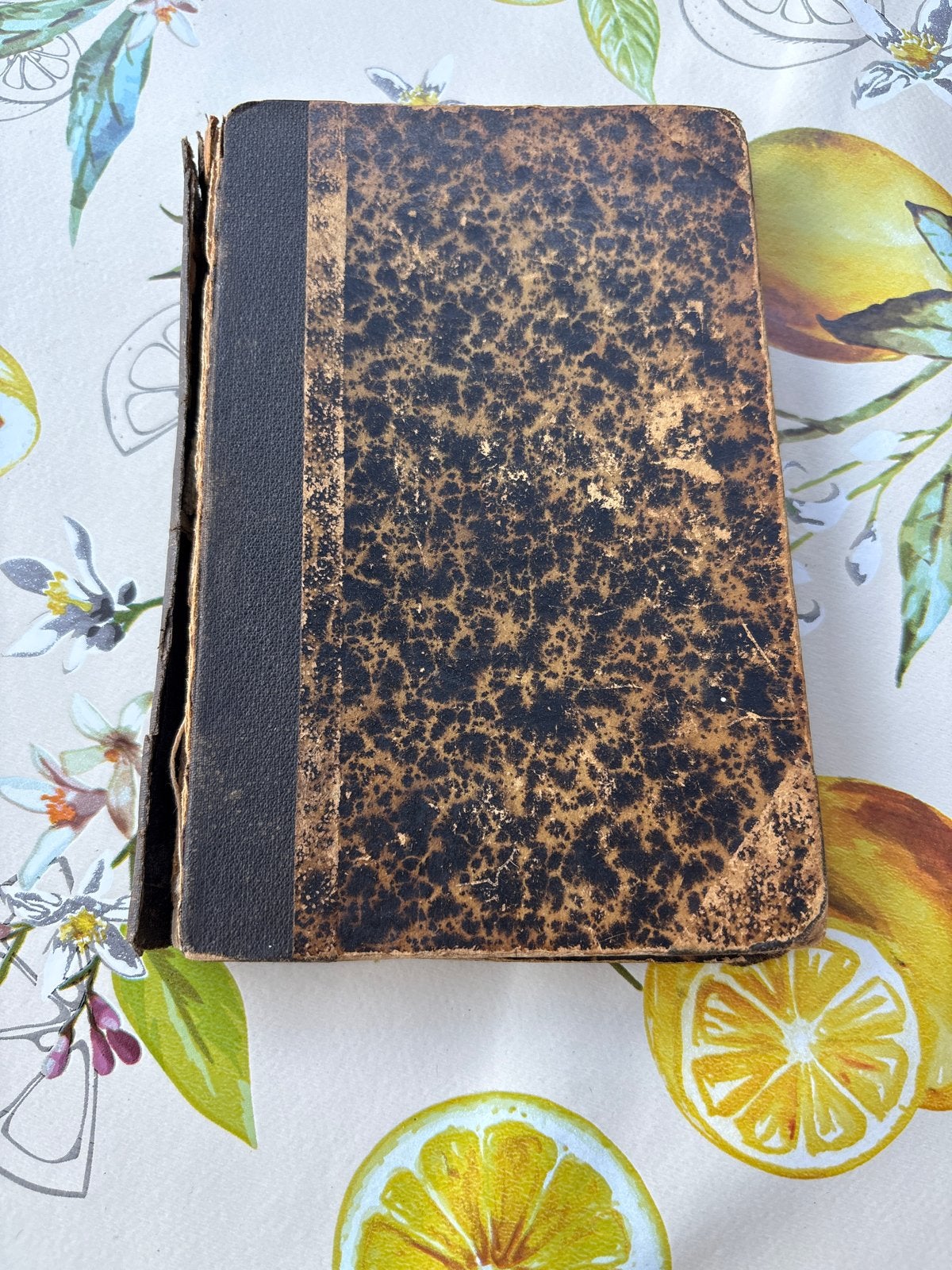 Maand van Maria voor Religieuzen - Antiek Boek 1878, Ophalen of Verzenden, Gelezen, Christendom | Katholiek