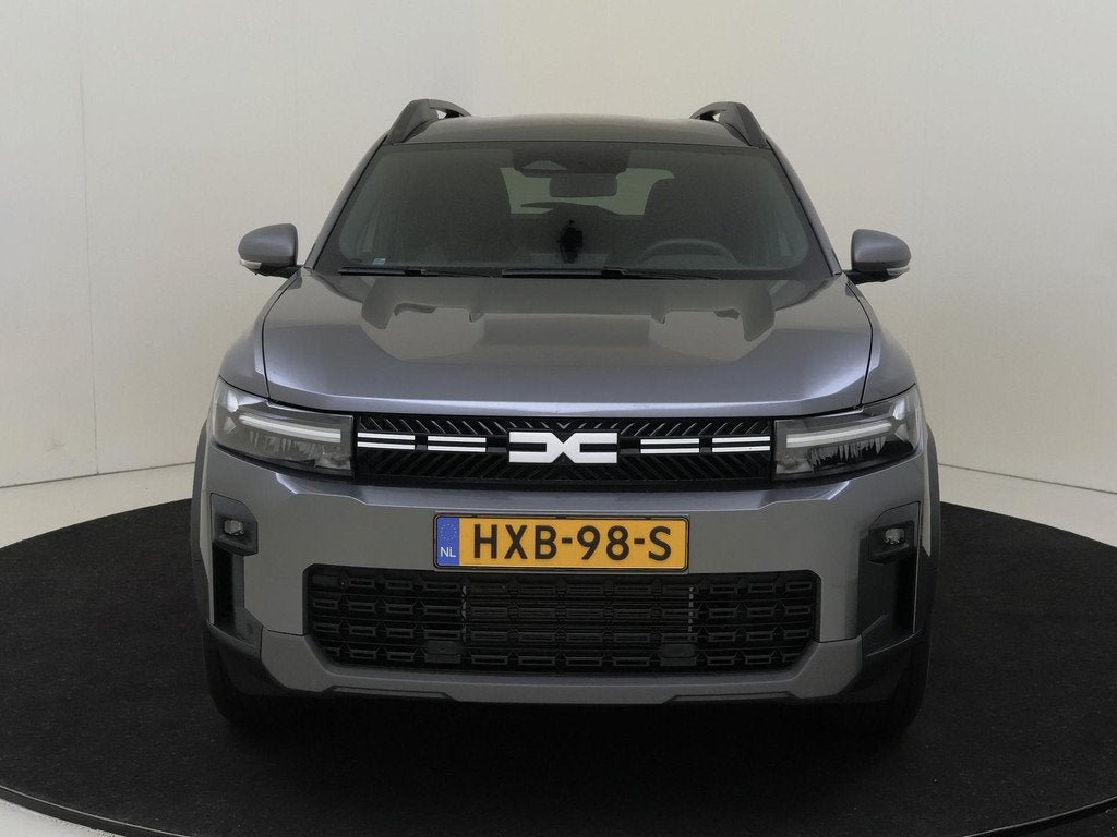 Dacia Bigster 1.8 Hybrid 155 Journey | lichtmetalen velgen 1, Stof, Gebruikt, Euro 6, Origineel Nederlands