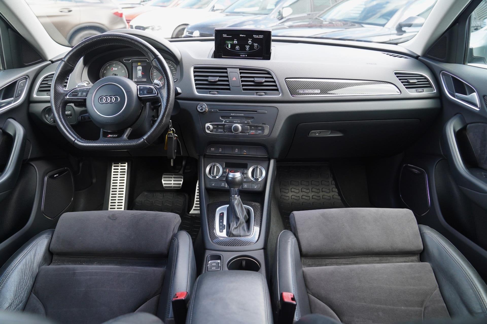 Audi RSQ3 2.5 TFSI RS Q3 quattro | Carbon | Bose | Stoelverw, Automaat, Euro 5, Gebruikt, Automatische klimaatregeling