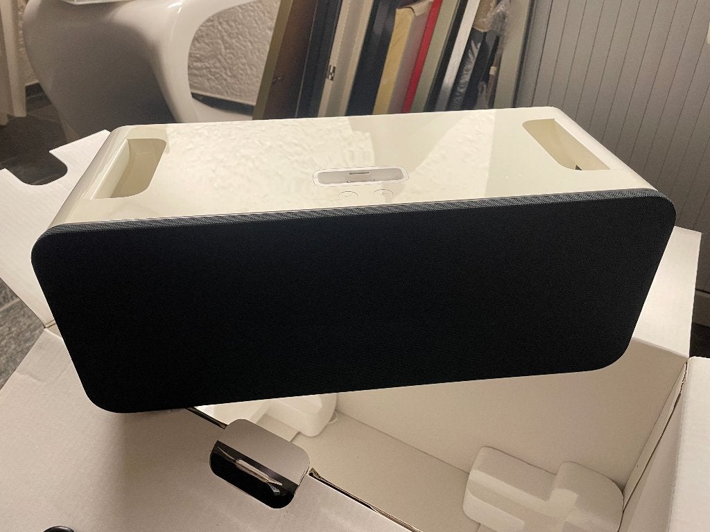 Apple iPod Hi-Fi Speaker Dock in doos., Overige merken, Ophalen of Verzenden, Zo goed als nieuw, Draagbare speaker