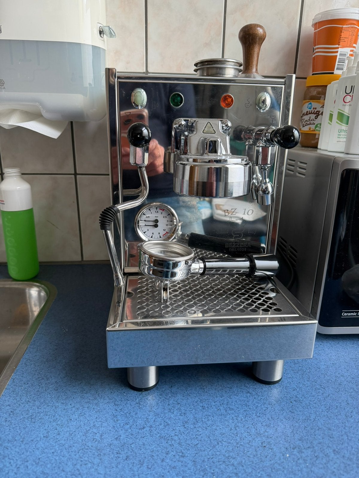 Bezzera koffiemachine + Grinder + Verzamelbak, Ophalen, Gebruikt, Koffiemachine, Gemalen koffie