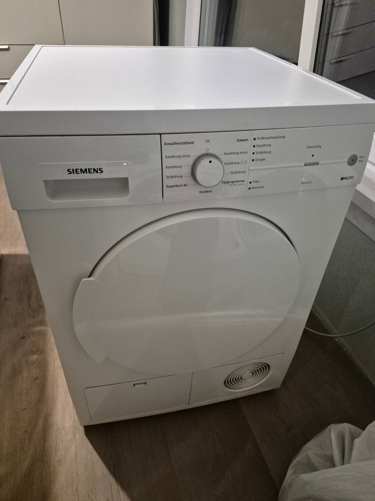 Siemens condensdroger type IQ300., Witgoed en Apparatuur, Wasdrogers, Condens, 6 tot 8 kg, Minder dan 85 cm, Ophalen of Verzenden