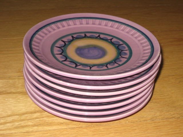 Retro Flora keramiek 7 gebakschotels Gouda lila Vintage, Gebruikt, Overige typen, Ophalen of Verzenden, Overige stijlen