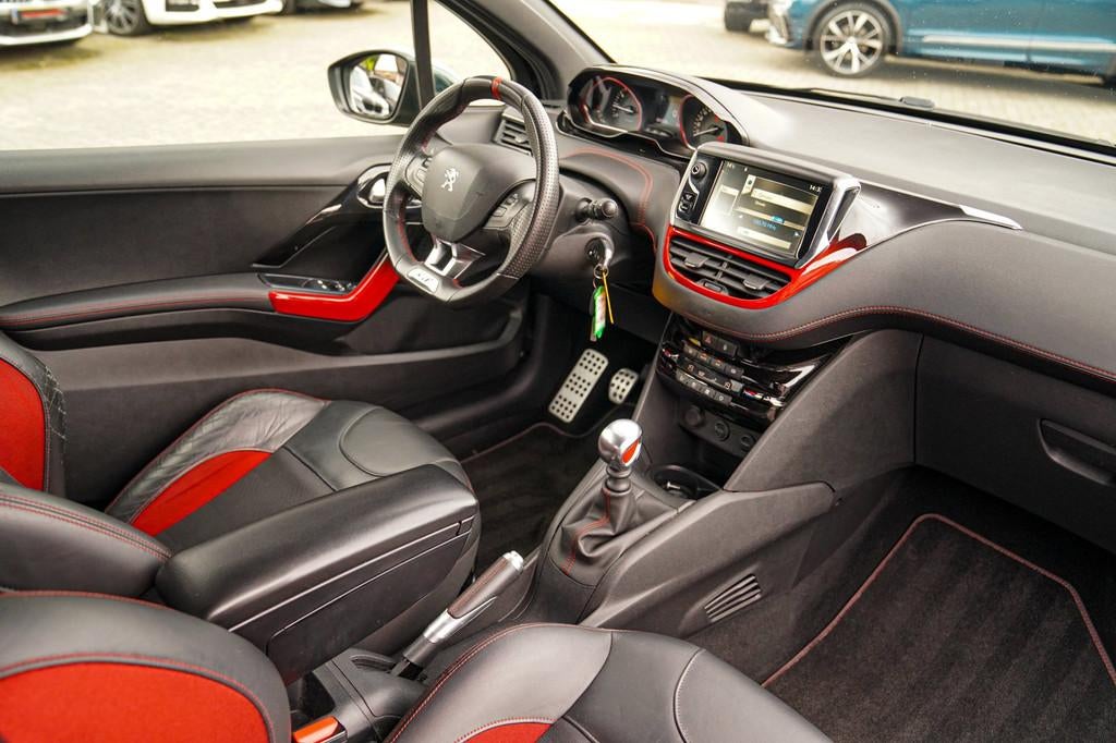 Peugeot 208 1.6 THP GTi | Luxe Leder | JBL Surround Sound |, Voorwielaandrijving, Euro 5, Gebruikt, Zwart