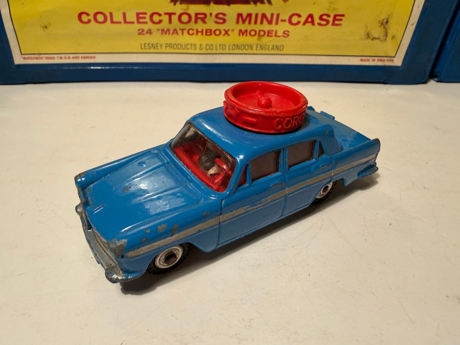 Corgi Toys Nr.255 Austin A60 De Luxe “Motor School”, Hobby en Vrije tijd, Ophalen of Verzenden, Gebruikt, Auto, Corgi