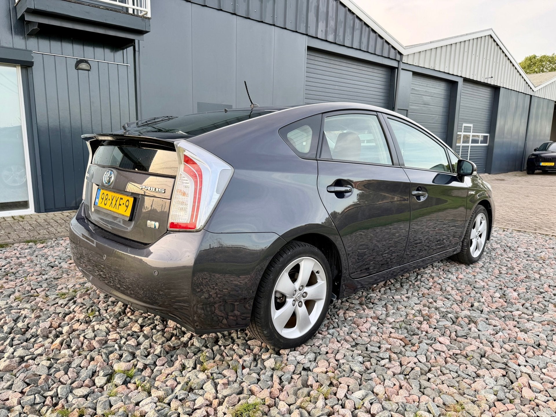 Toyota Prius 1.8 Business, Auto's, Euro 5, 1340 kg, 4 cilinders, Origineel Nederlands