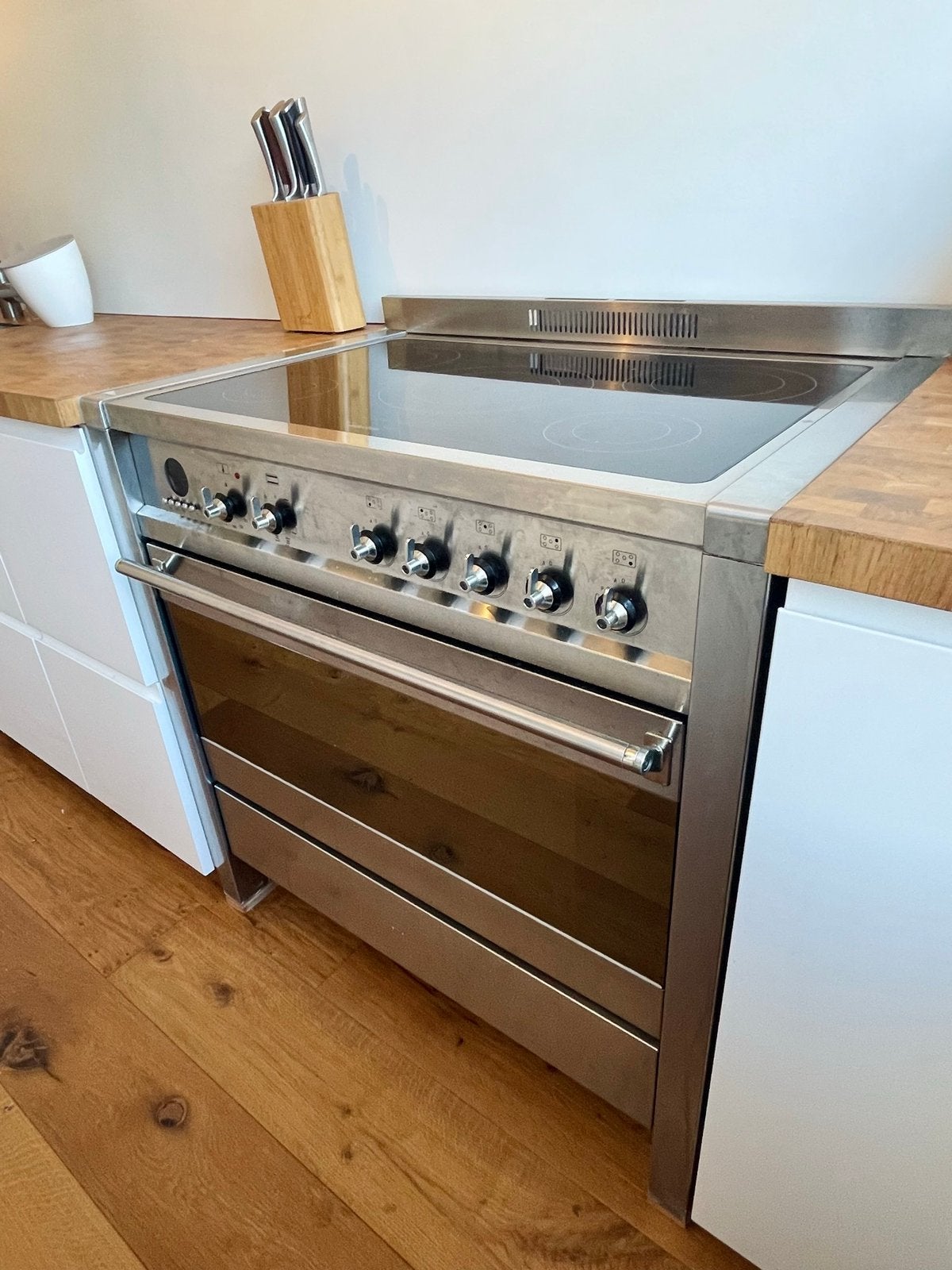 Smeg inductiefornuis 90 cm, Ophalen, 60 cm of meer, Inductie, Vrijstaand