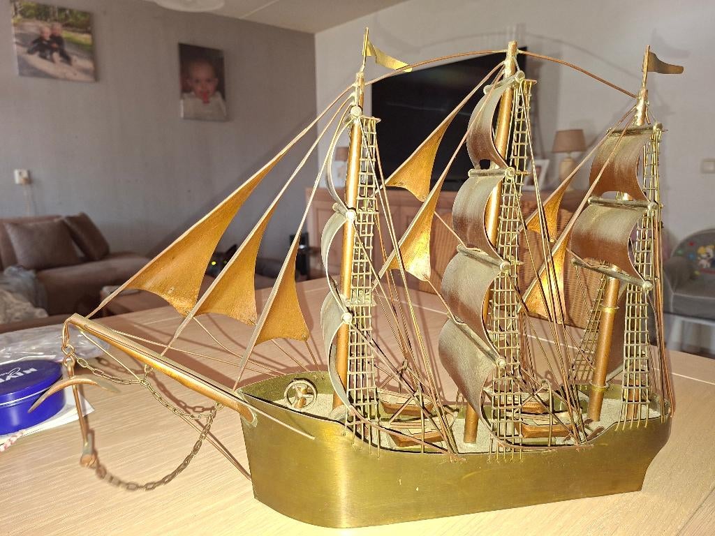 Model 3 Master zeilschip, Ophalen