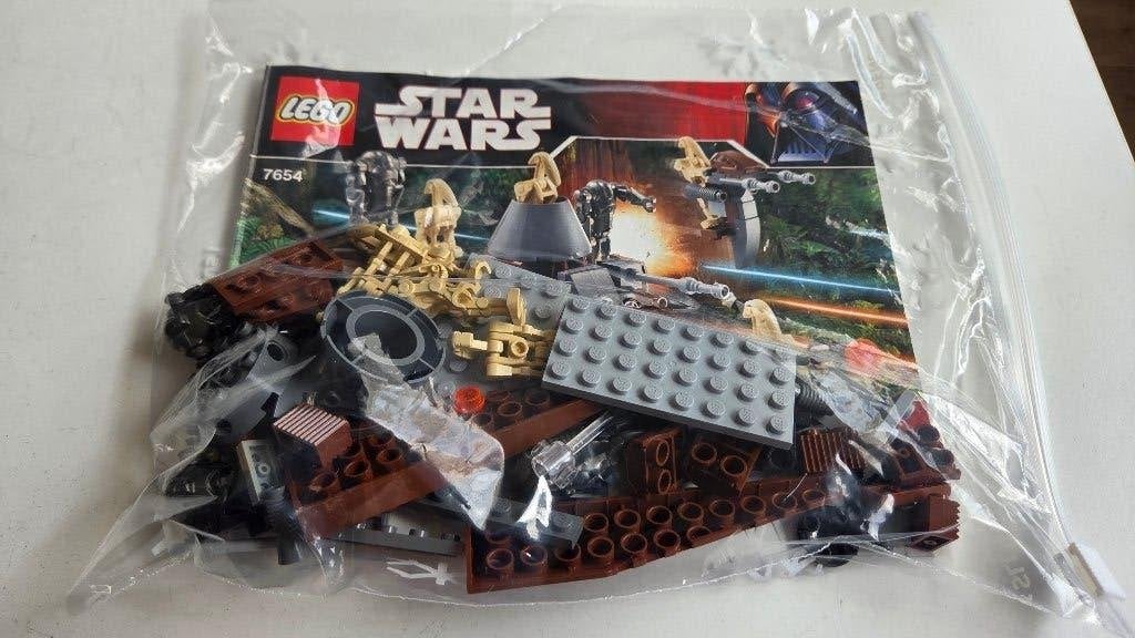 Foto 15 van Lego Star Wars Set 7654 Droids Battle Pack