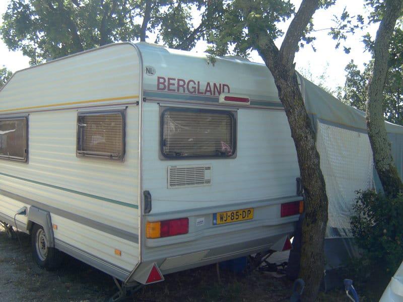 Caravan Bergland 395 EKT (standplaats Kroatie), Caravans en Kamperen, Caravans, Overige merken, Kachel, Rondzit, Tot en met 3