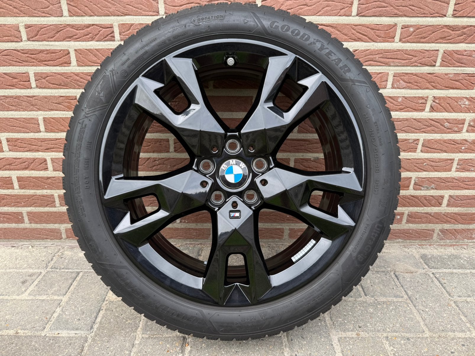 BMW 1 2 serie F70 F74 18 inch velgen 968M winterbanden, Ophalen, 18 inch, Banden en Velgen, Winterbanden