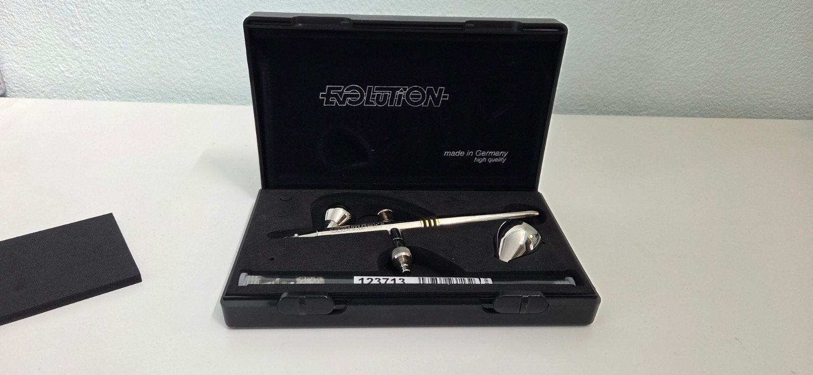 Airbrush set met compressor, spuitcabine en accessoires, Ophalen, Zo goed als nieuw, Airbrush en Toebehoren