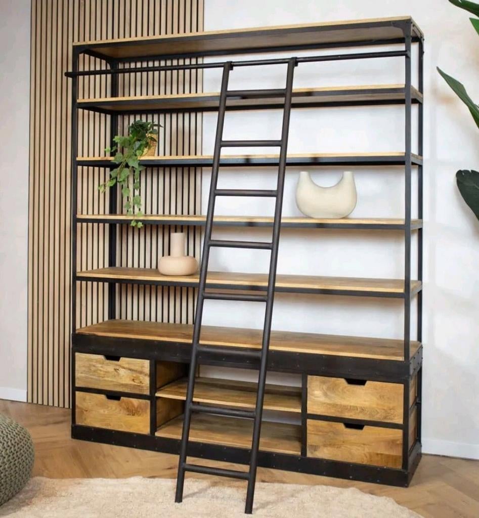 Rootsman Boekenkast met Ladder - 200x180 cm, Huis en Inrichting, Kasten | Boekenkasten, Met plank(en), Gebruikt, 200 cm of meer