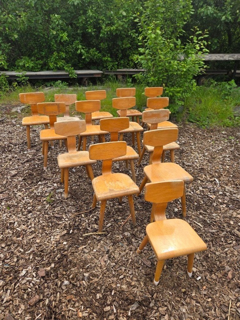 14x Vintage Schilte schoolstoel / kinderstoel, Ophalen