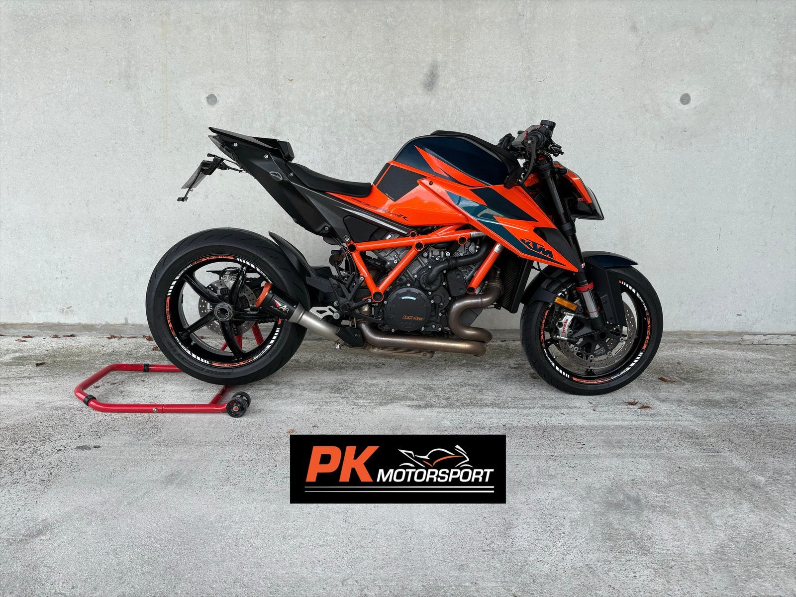 KTM Super Duke 1290 R  ⭐️TechPack ⭐️TrackPak ⭐️Vol opties, Motoren, Motoren | KTM, 2 cilinders, Traction Control, KTM, Motorrijbewijs A