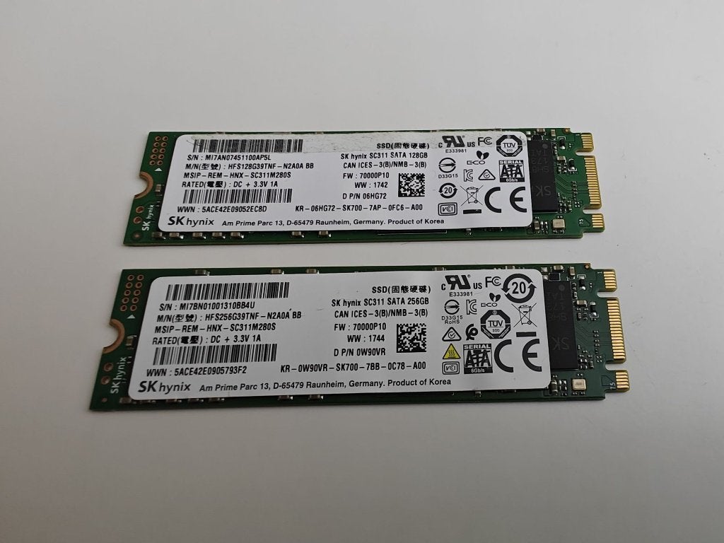 SK Hynix M2 SATA SSD's (128 + 256GB), Intern, Gebruikt, 256 GB, Ophalen of Verzenden