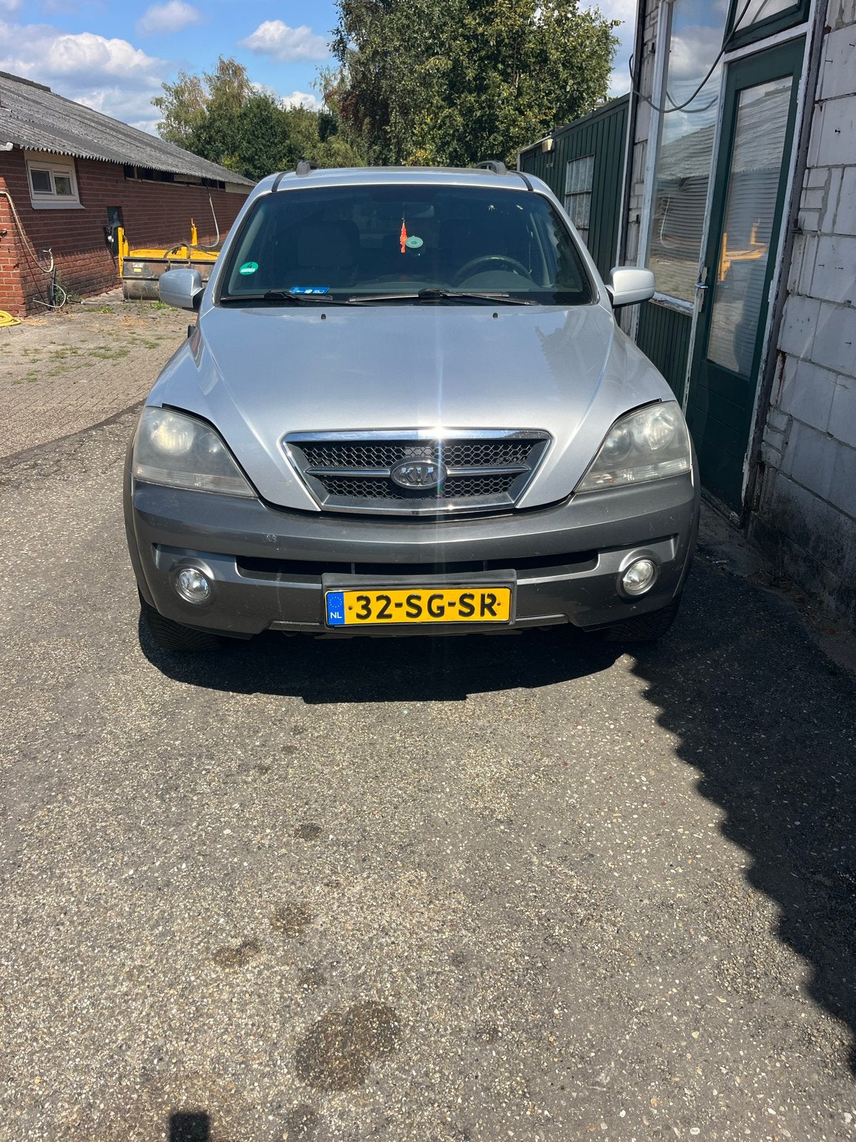 Kia Sorento 2.4 I 16V 2006 Grijs, Auto's, 4 cilinders, 138 pk, Origineel Nederlands, Bedrijf