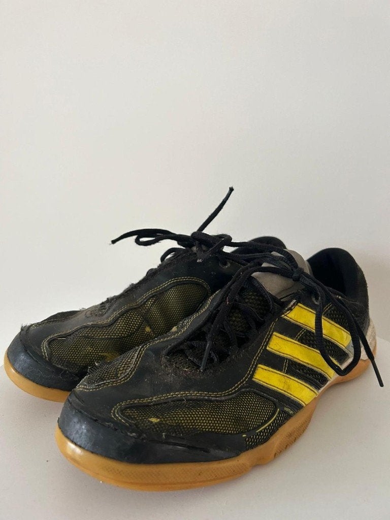 Adidas Adiprene Top Sala 44, Sport en Fitness, Voetbal, Gebruikt, Schoenen, Maat M, Ophalen of Verzenden
