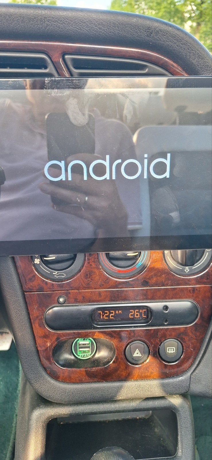 Android autoradio, Ophalen