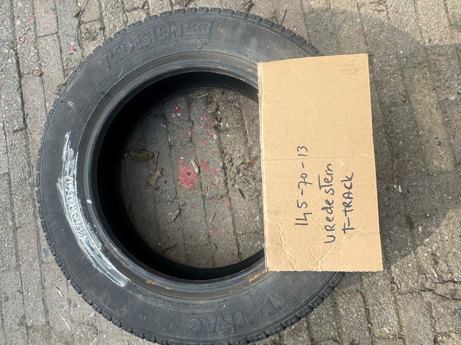 Uredestein T-Track 145/70-13 Zomerband, Ophalen