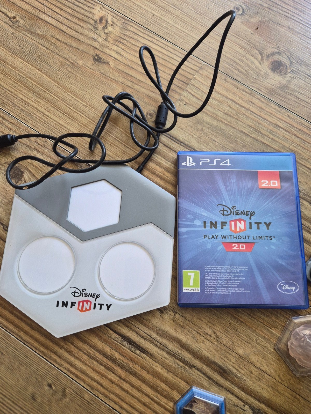 Disney Infinity 2.0 PS4 met Figuren en Accessoires, Met games, Ophalen of Verzenden, Zo goed als nieuw, Zonder controller