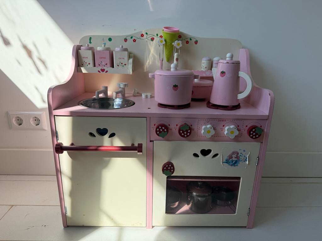 Leuke houten kinderkeuken met accessoires, Ophalen, Gebruikt, Hout, Speelkeuken