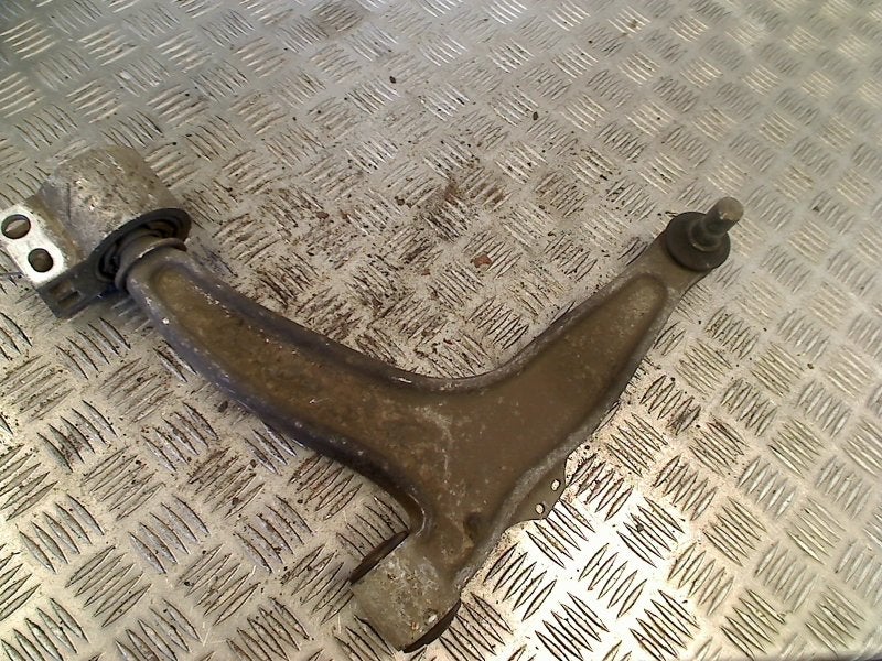 Draagarm Links Voor Opel Signum (F48) (2003-05/2005-07), Gebruikt, Bahnhofsplatz, Rüsselsheim am Main 65423, , Duitsland, Opel