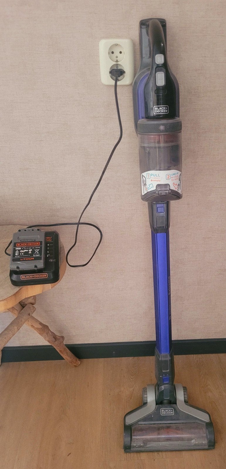 Black+Decker Steelstofzuiger 18V - Draadloos en Krachtig, Gebruikt, Ophalen of Verzenden, Draadloos, Reservoir
