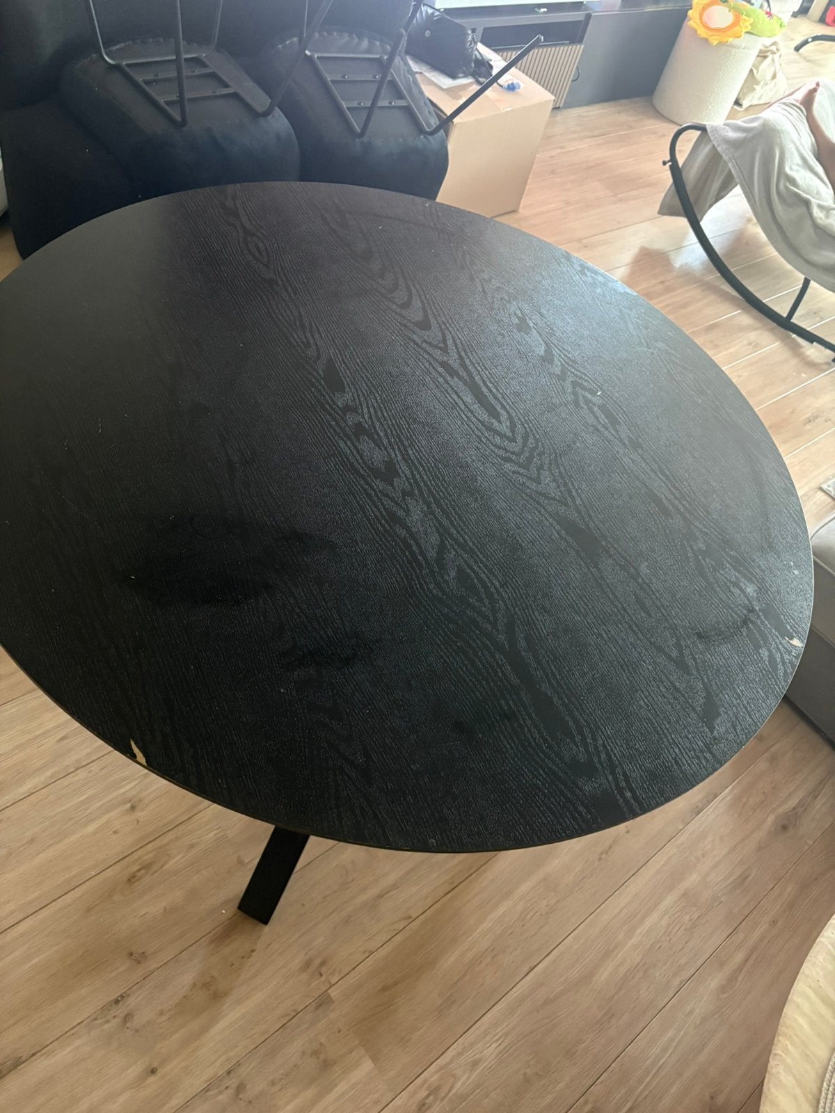 Ronde zwart eiken eettafel 120cm
