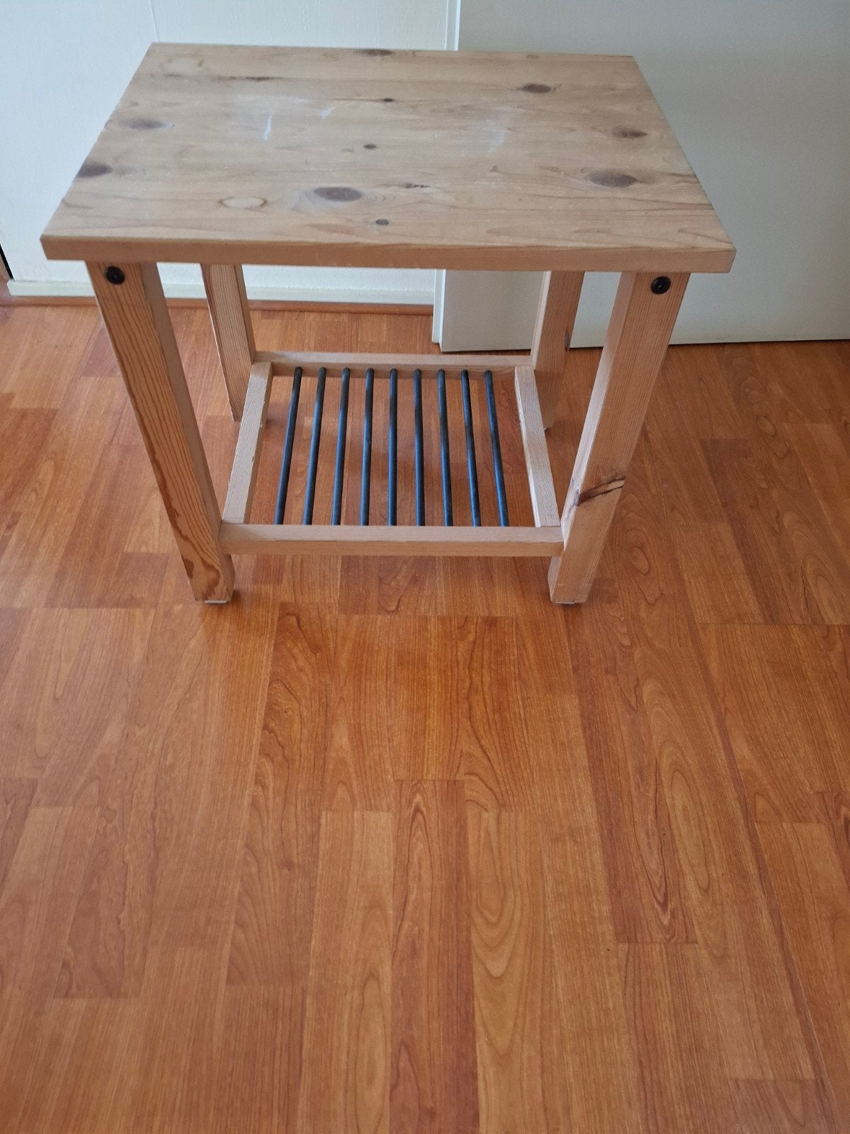 te koop houten bijzet tafeltje, Ophalen, Rechthoekig, Minder dan 55 cm, 45 tot 60 cm